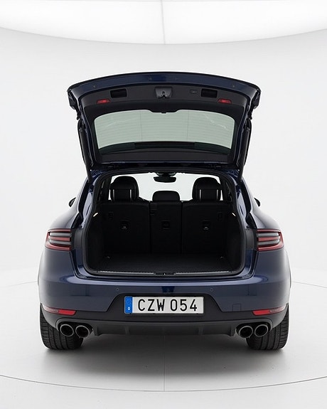 Porsche Macan S 9 of 9