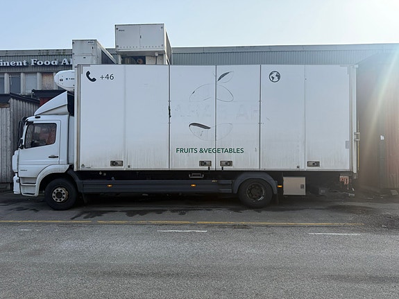 Mercedes-Benz Atego 2 of 5
