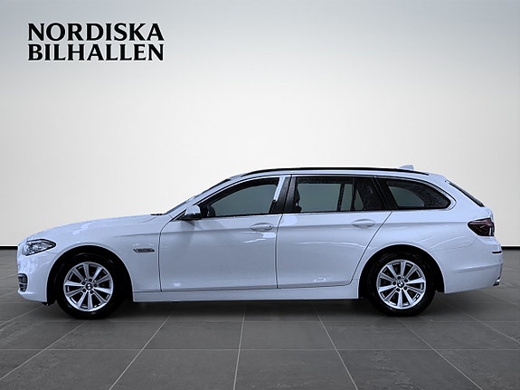BMW 520d 4 of 5
