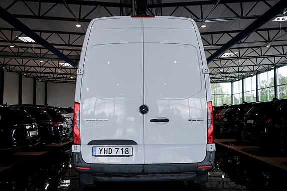 Mercedes-Benz Sprinter 316 8 of 29