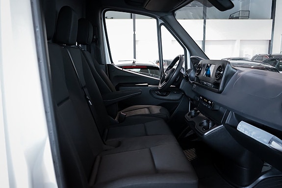 Mercedes-Benz Sprinter 316 29 of 29