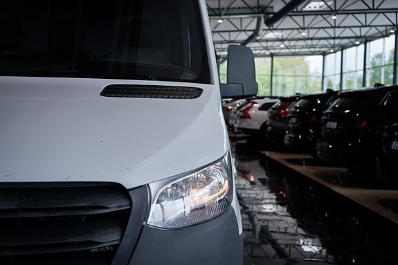 Mercedes-Benz Sprinter 316 4 of 5