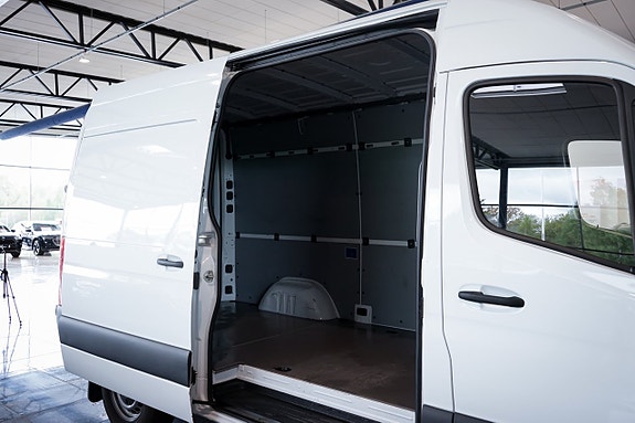 Mercedes-Benz Sprinter 316 12 of 29