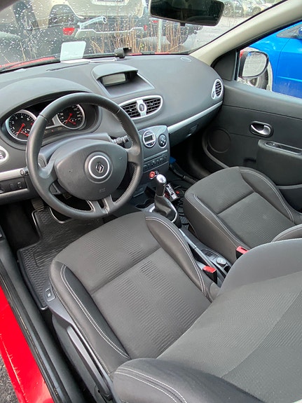 Renault Clio 3 of 5