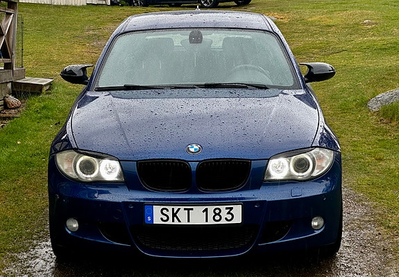 BMW 120i 5 of 5