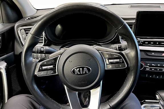 Kia XCeed 7 of 9