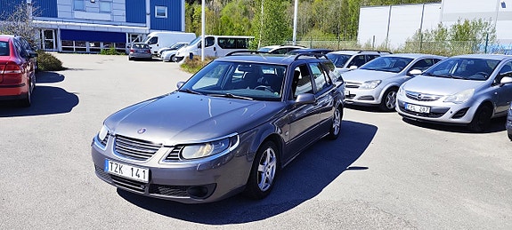 Saab 9-5 2 of 5