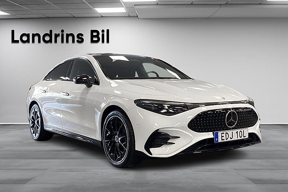 Mercedes-Benz CLA250+ 3 of 5