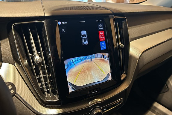 Volvo XC60 15 of 16