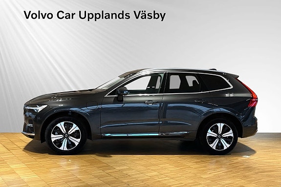 Volvo XC60 3 of 5