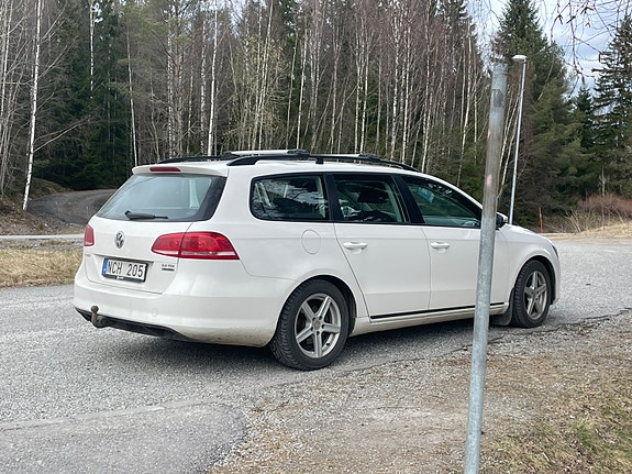 Volkswagen Passat 4 of 5