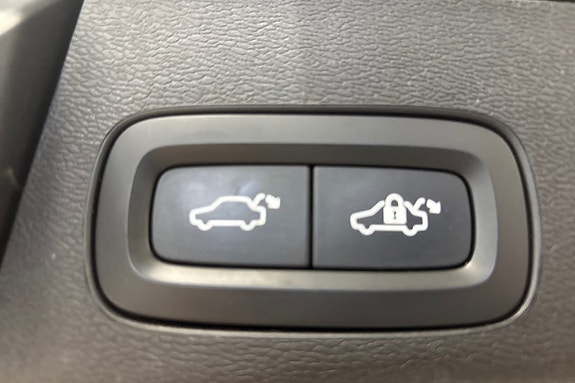Volvo XC60 18 of 24