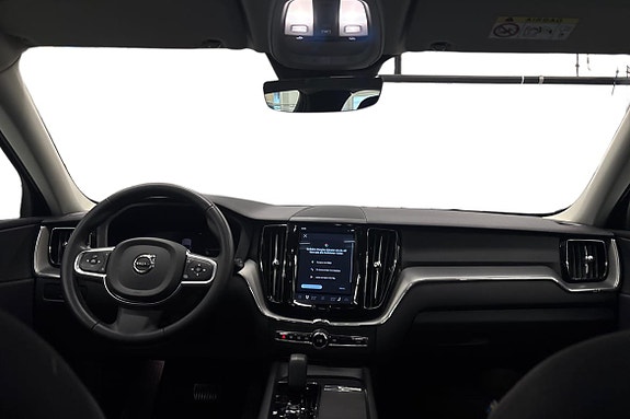 Volvo XC60 9 of 24