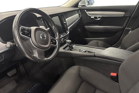 Volvo V90 8 of 18
