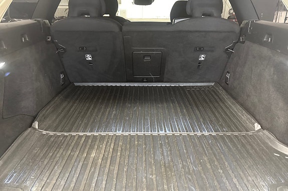 Volvo V90 13 of 18