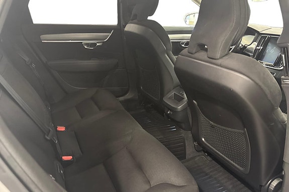 Volvo V90 11 of 18