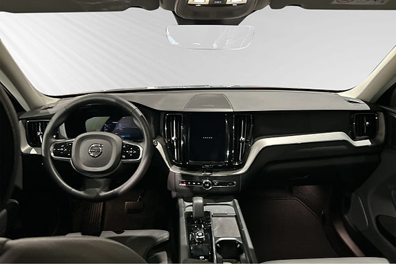 Volvo XC60 9 of 17