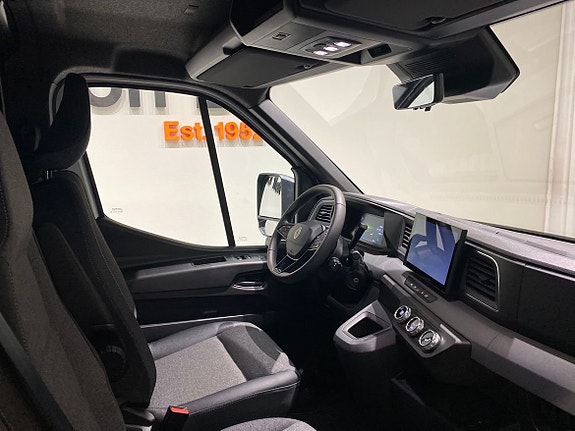 Renault Master 2 of 5