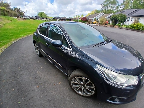Citroen DS4 2 of 5