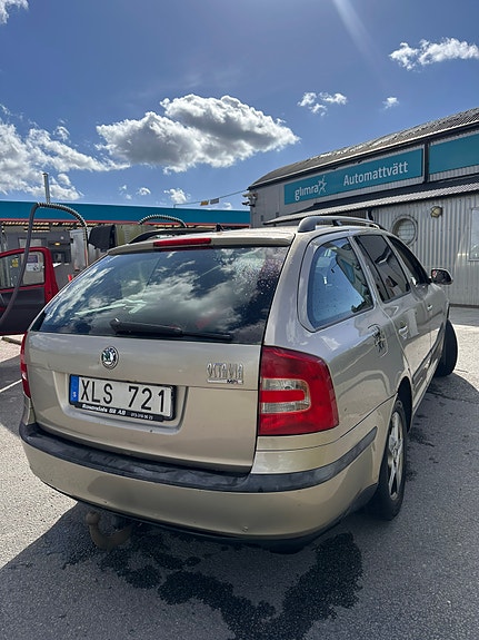 Skoda Octavia 4 of 5