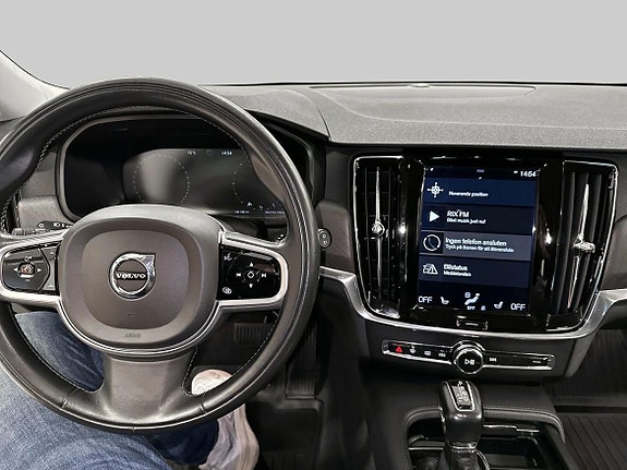 Volvo V90 Cross Country 11 of 18