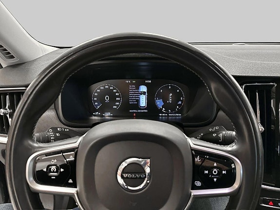 Volvo V90 Cross Country 14 of 18