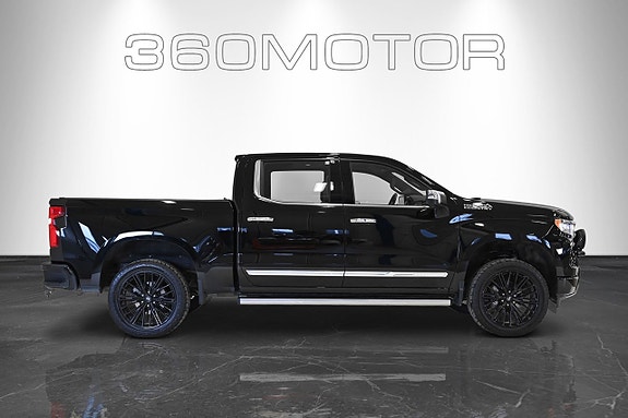 Chevrolet Silverado 1500 8 of 14