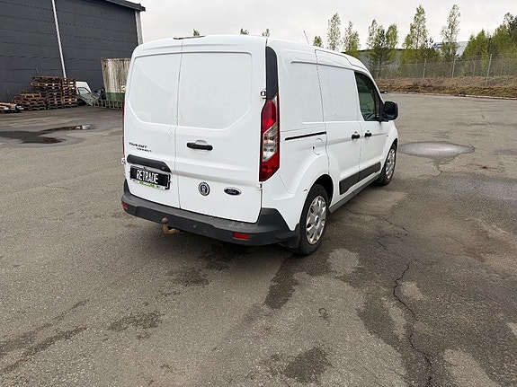 Ford Transit Connect 5 of 5