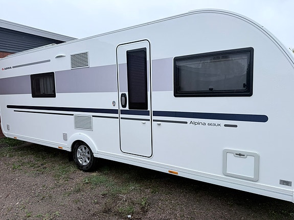 Adria Alpin 663 uk 4 of 11