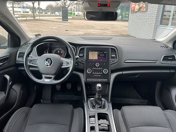 Renault Megane 10 of 26