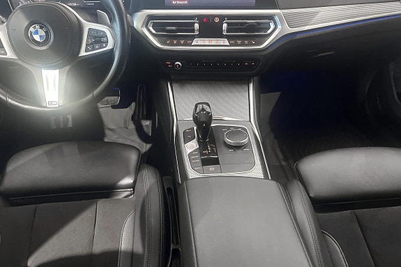 BMW 320 8 of 17