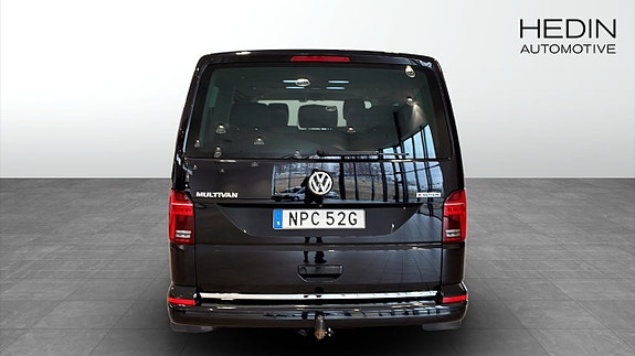 Volkswagen Multivan 7 of 12