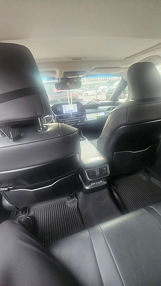 Lexus ES300 7 of 9