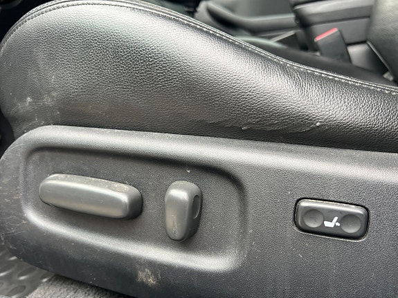 Toyota Avensis 16 of 24