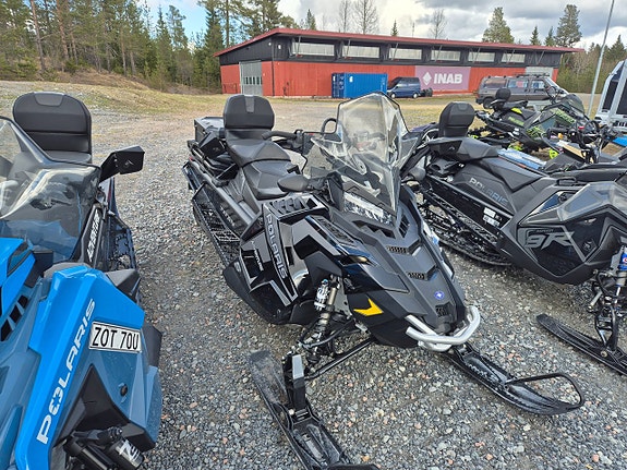 Polaris S4 TITAN 155 Adventure