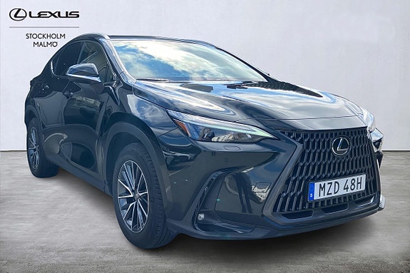 Lexus NX450h+ 6 of 18