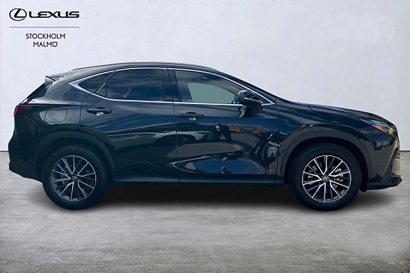 Lexus NX 450h 4 of 5