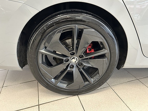 Skoda Octavia RS 4 of 5