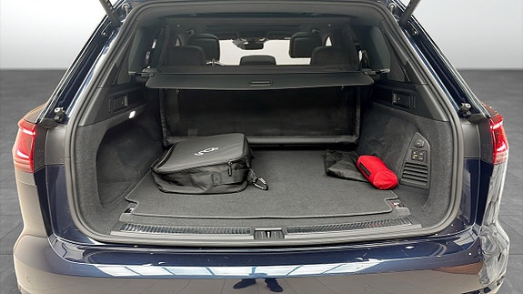 Volkswagen Touareg 14 of 16