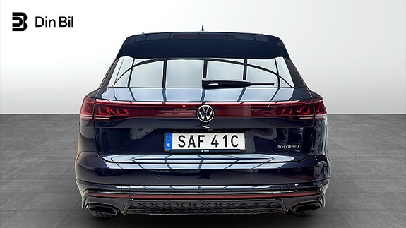 Volkswagen Touareg 5 of 5