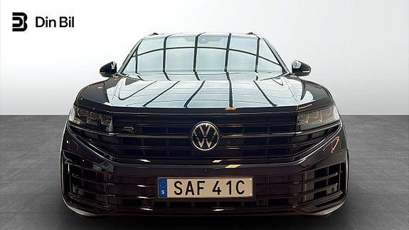 Volkswagen Touareg 4 of 5