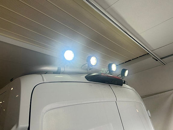 Ford Transit 5 of 5