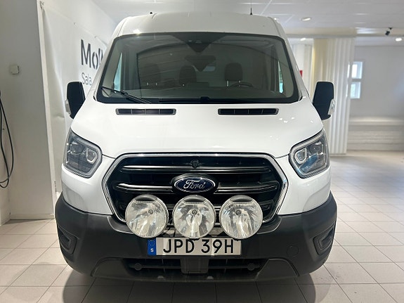 Ford Transit 2 of 5