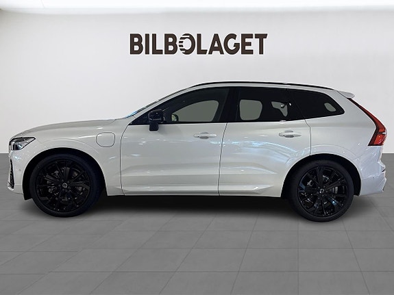 Volvo XC60 2 of 24