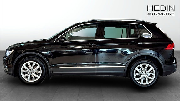 Volkswagen Tiguan 6 of 12