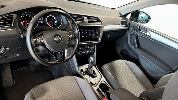 Volkswagen Tiguan 12 of 12