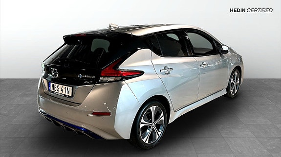 Nissan Leaf 2 of 5