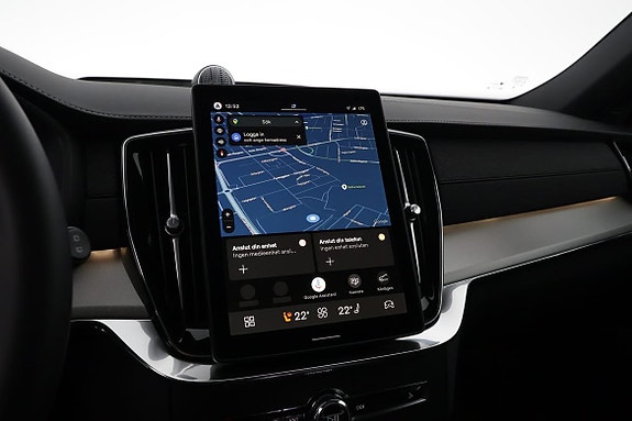 Volvo XC90 15 of 19