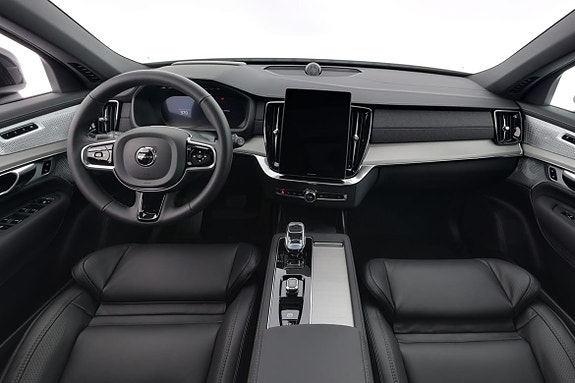Volvo XC90 7 of 19