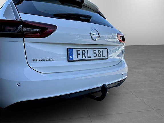 Opel Insignia 15 of 16